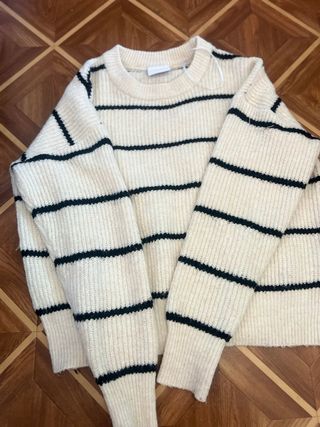 Jersey de rayas beige y negro