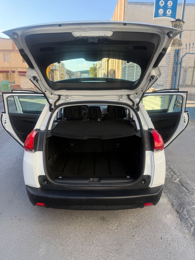 Peugeot 2008 1.2VTI 82cv 110.000klm 2015