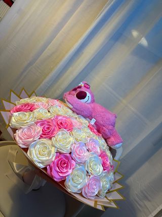 Ramo de flores Lotso
