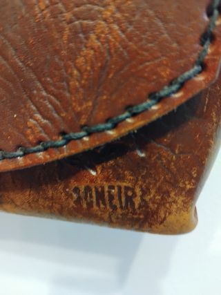 Bolso de cuero artesanal