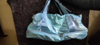 Bolsa deporte azul metálica