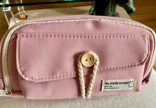 Estuche escolar o bolsa de aseo tela rosa/a estren