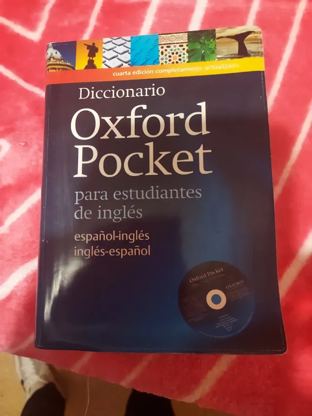 Diccionario Oxford Pocket Español-Inglés