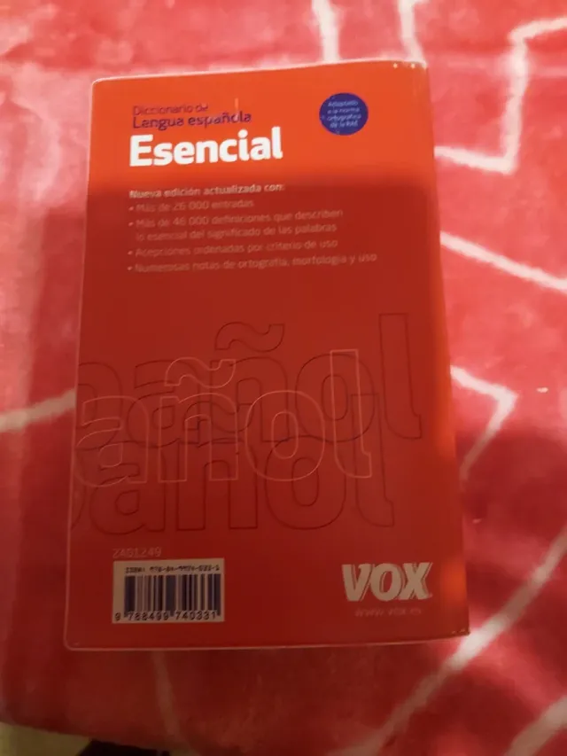 Diccionario Esencial Lengua Española VOX