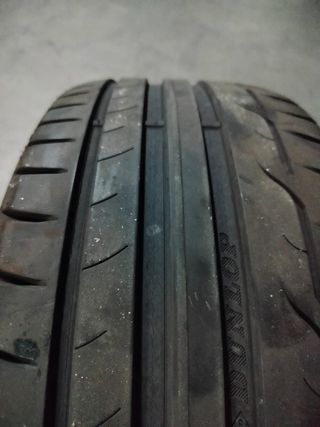 Neumático Dunlop Sport Maxx 225/45 R17