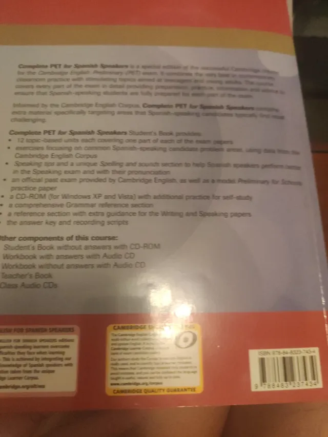 Complete PET for Spanish Speakers Student's Boo...