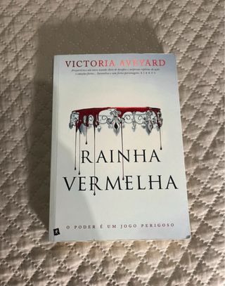 Rainha Vermelha (Portuguese Edition)