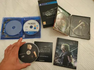 Final Fantasy VII Remake Deluxe PS4