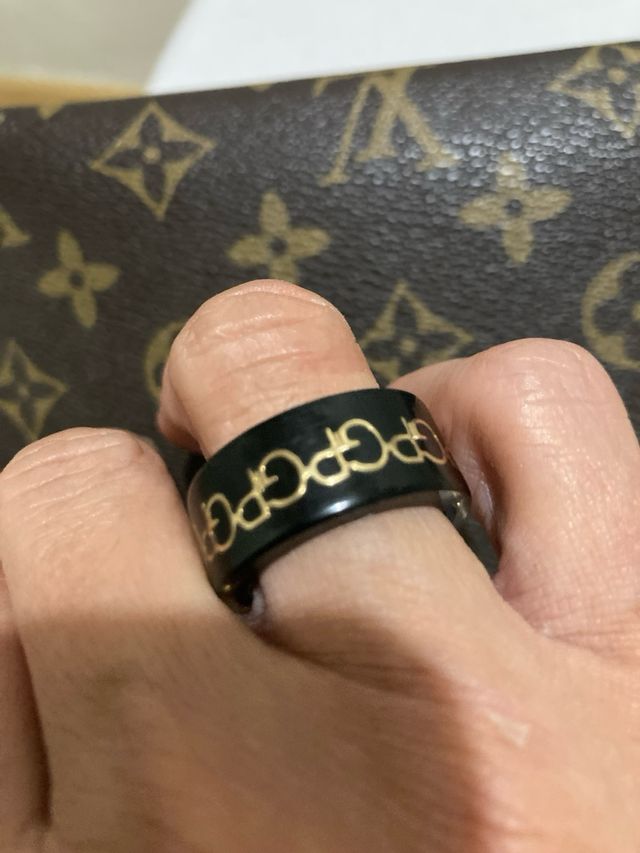 Anillo Purificación García GPG Negro Dorado