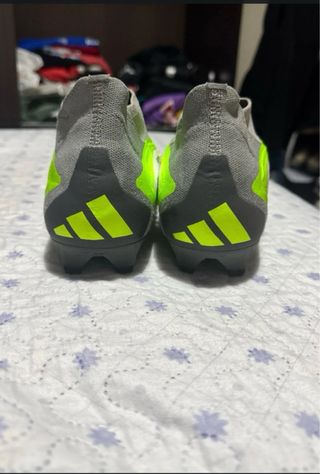Botas fútbol Adidas Predator gama mas alta