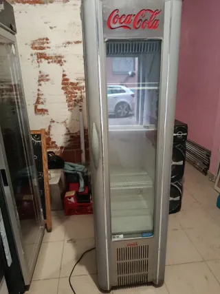 Mobiliario de cafetería
