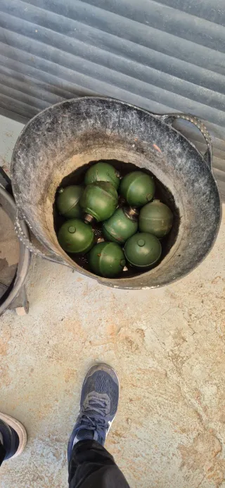 Mecánico especialista en suspensión hidroneumática
