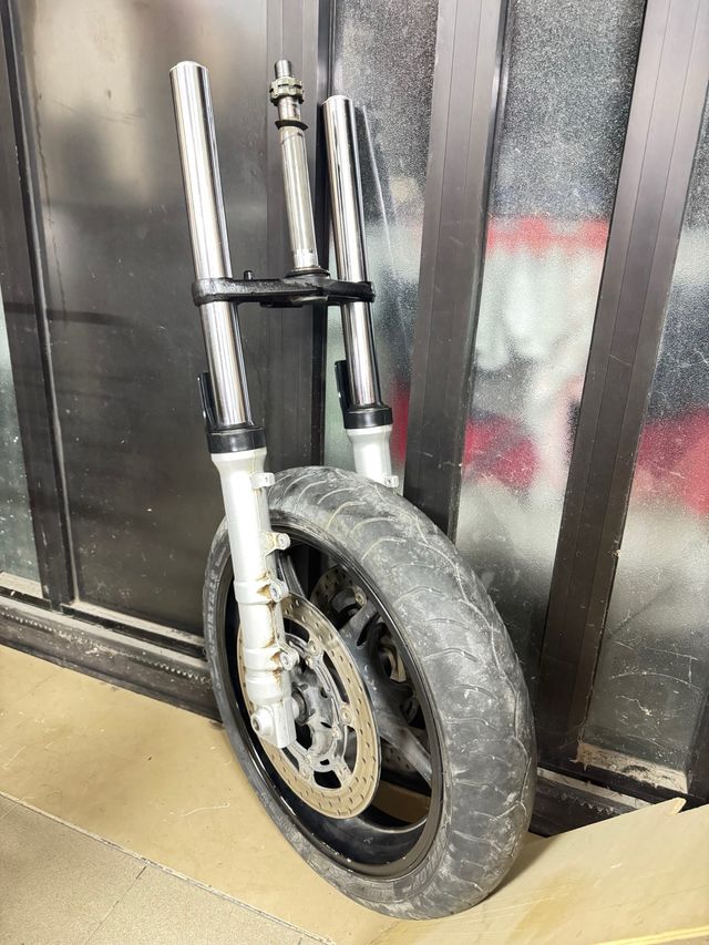 Avantreno FZ6 S1 completo con ruota