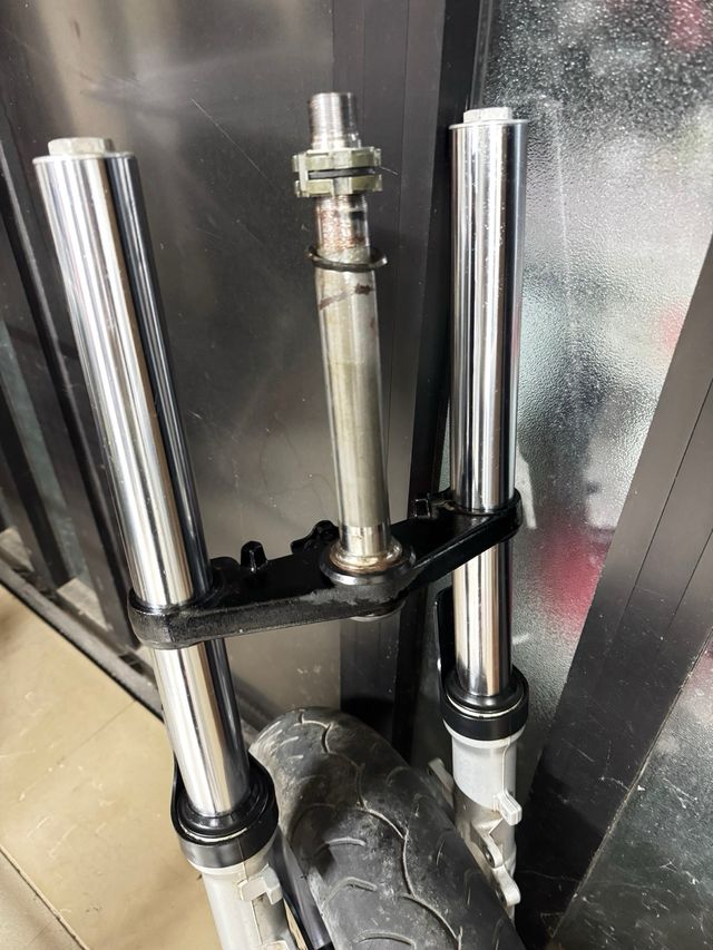 Avantreno FZ6 S1 completo con ruota