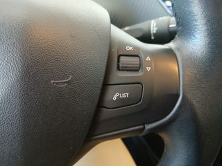 PEUGEOT 2008 STYLE 1.6 HDI 100 CV 