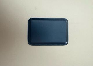 Portacarte in pelle blu MagSafe per iPhone