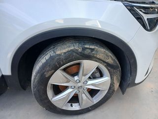 ALETIN DELANTERO DERECHO VOLVO XC40