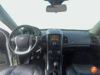 Mahindra XUV 500 AWD (4X4) W10 - 7 plazas