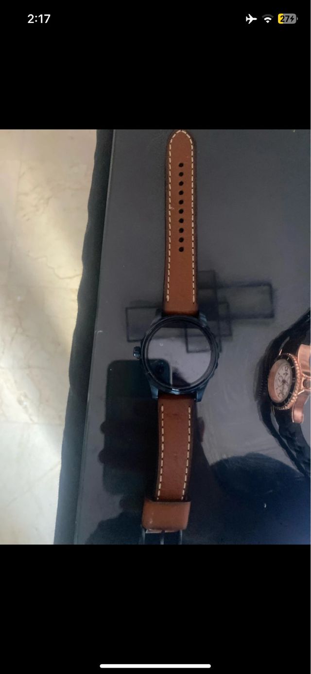 Reloj Inteligente Negro y Marrón