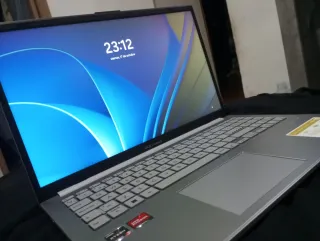 CAMBIO POR PC DE SOBRE MESA Portátil ASUS Vivobook
