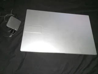 CAMBIO POR PC DE SOBRE MESA Portátil ASUS Vivobook