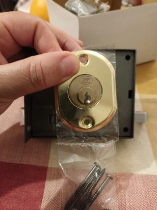 Fechadura sobrepor direita + 3 chaves