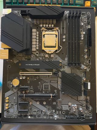 Combo RTX 3060 12gb, i5 10600K, 16Gb RAM
