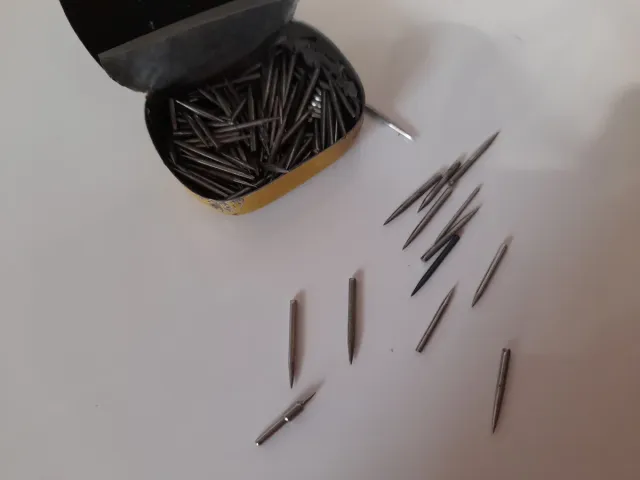 Caja antigua agujas gramola y pickup