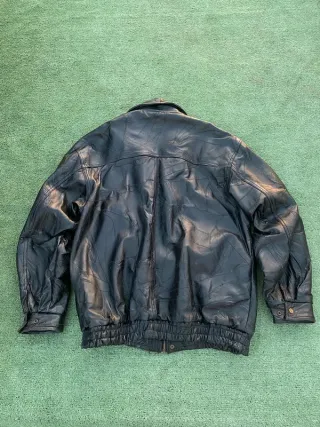 Chaqueta Bomber Cuero Negra