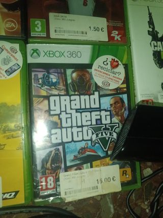 Xbox 360 con 7 juegos y 2 mandos