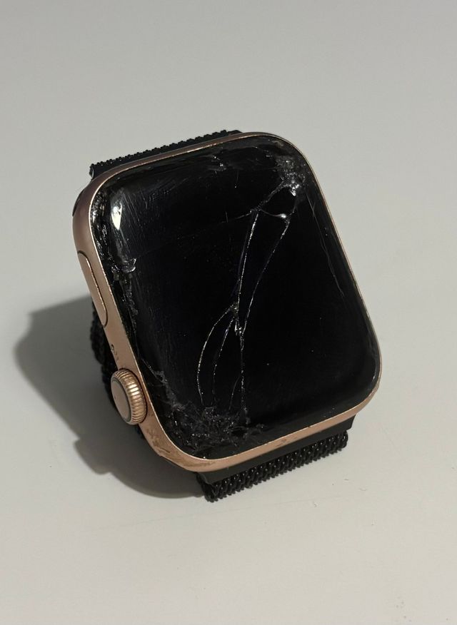 Apple Watch 4 Pantalla Rota (Funciona)