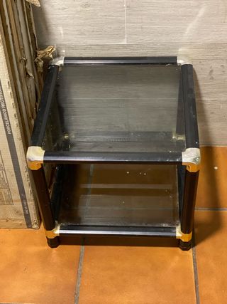 Mesita auxiliar cristal y metal