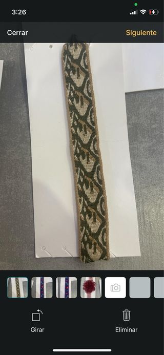 Joyería Beige y Verde