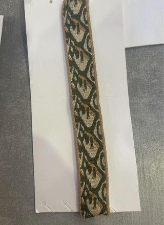 Joyería Beige y Verde