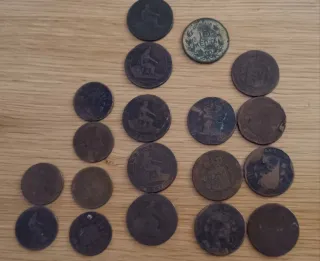 Lote de monedas antiguas