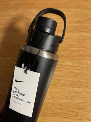 Nueva Botella Nike Recharge Chug Acero Muy chula