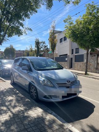 Toyota Verso 2011