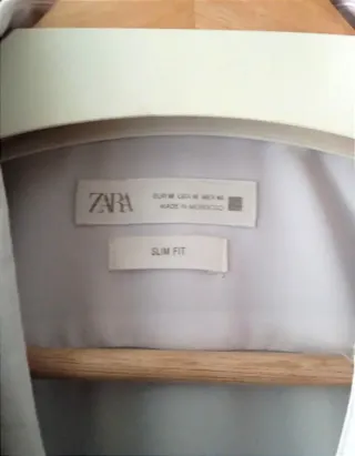 Chaqueta y camisa Zara 