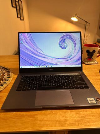  Huawei MateBook D14 - Ryzen 5 / 8GB RAM / Windo