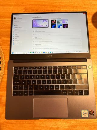  Huawei MateBook D14 - Ryzen 5 / 8GB RAM / Windo