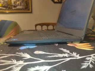 Portátil Dell Inspiron 3501 negro