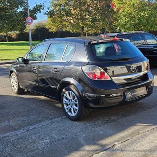 OPEL Astra 1.7 CDTi 110 CV Cosmo