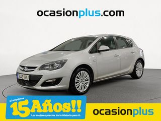 Opel Astra 1.6 Selective 85 kW (115 CV)
