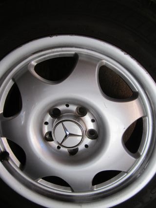 Llantas Mercedes R16