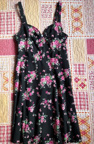 Vestito leggero floreale nero e rosa