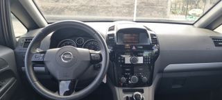 Opel Zafira 2013