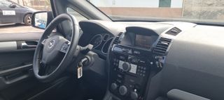 Opel Zafira 2013