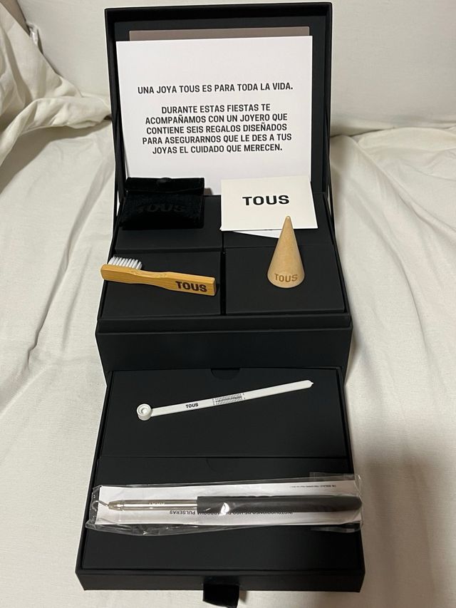 Joyero TOUS Negro y Plateado