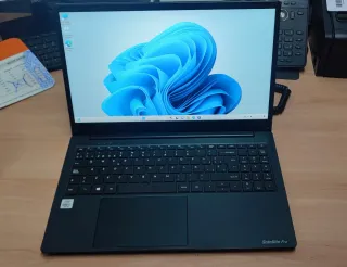 Toshiba i7 10ª Gen dynabook