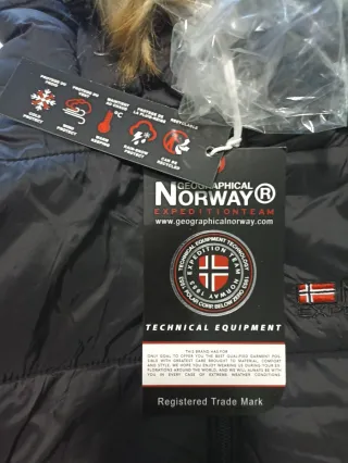 Chaqueta plumífero Norway negra